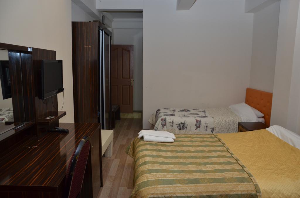 Ozkonak Hotel Ankara Room photo